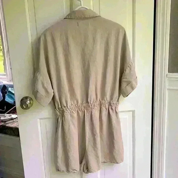 Blank NYC Linen blend Romper women’s size L - Picture 5 of 5